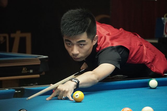 而爱德华兹 而爱德华兹