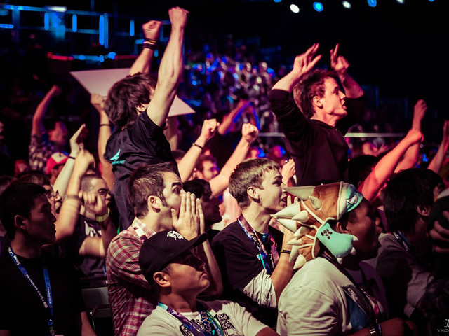 RAC1：弗朗基-德容因为肠胃炎将无缘出战马竞.