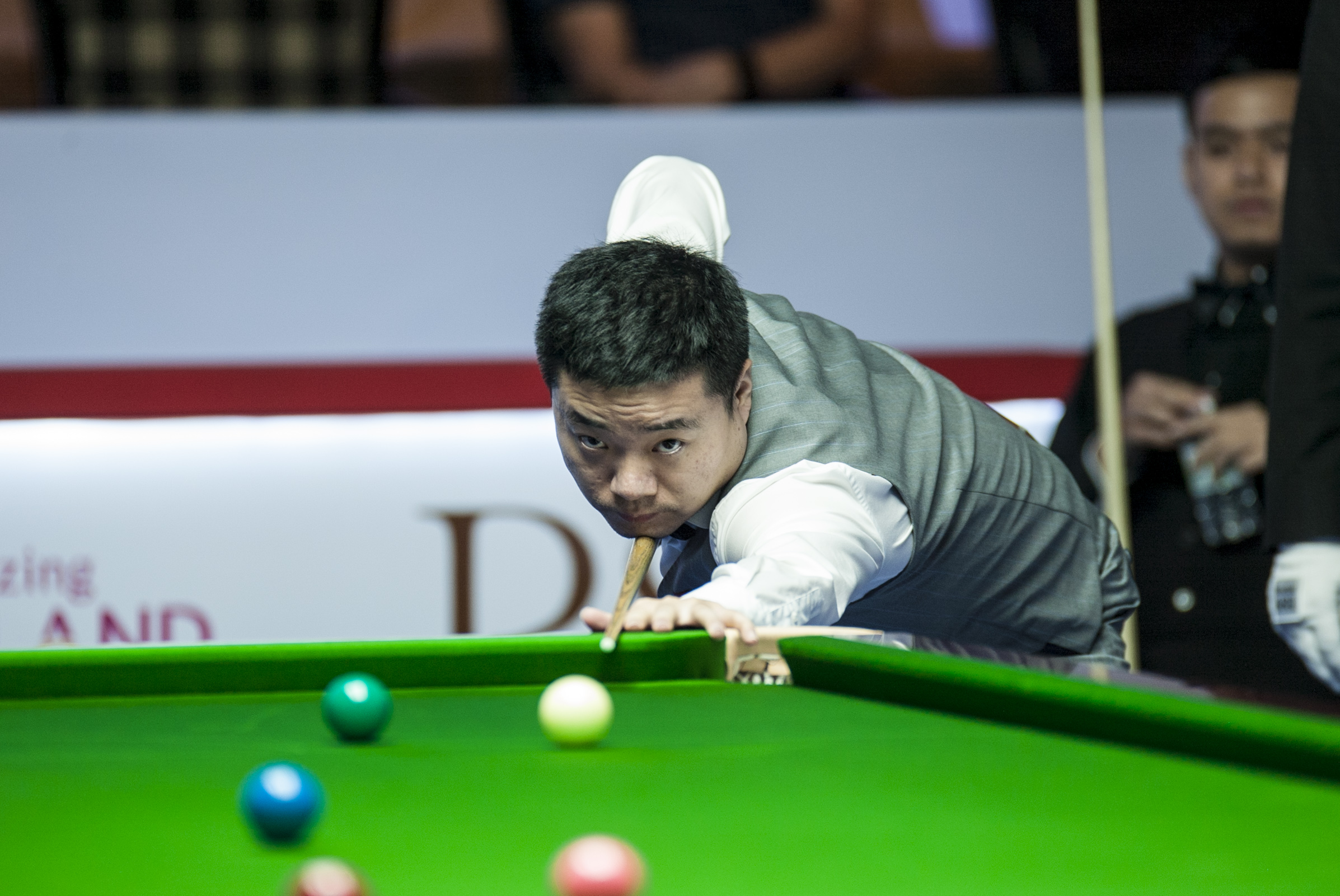 场均23.2分却被摆上货架，愿换任何筹码，湖人可以甩掉克勒贝尔了